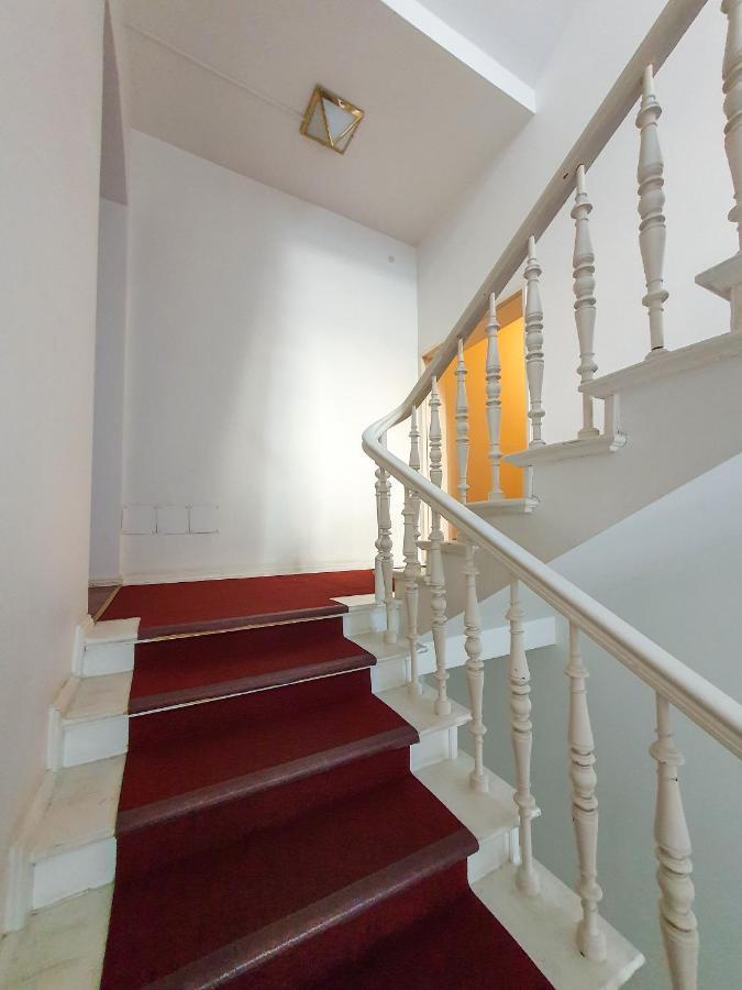 Cityapartment - 53 M², 2 Zimmer, Zentral, Netflix, Kueche, Waschmaschine Cottbus Ngoại thất bức ảnh